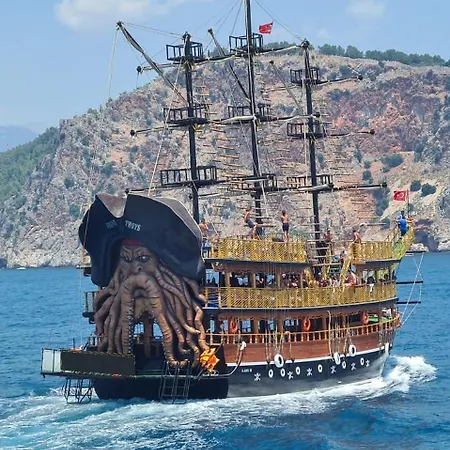 Campsite Boat Tour With Lunch In 4 Trip Alanya